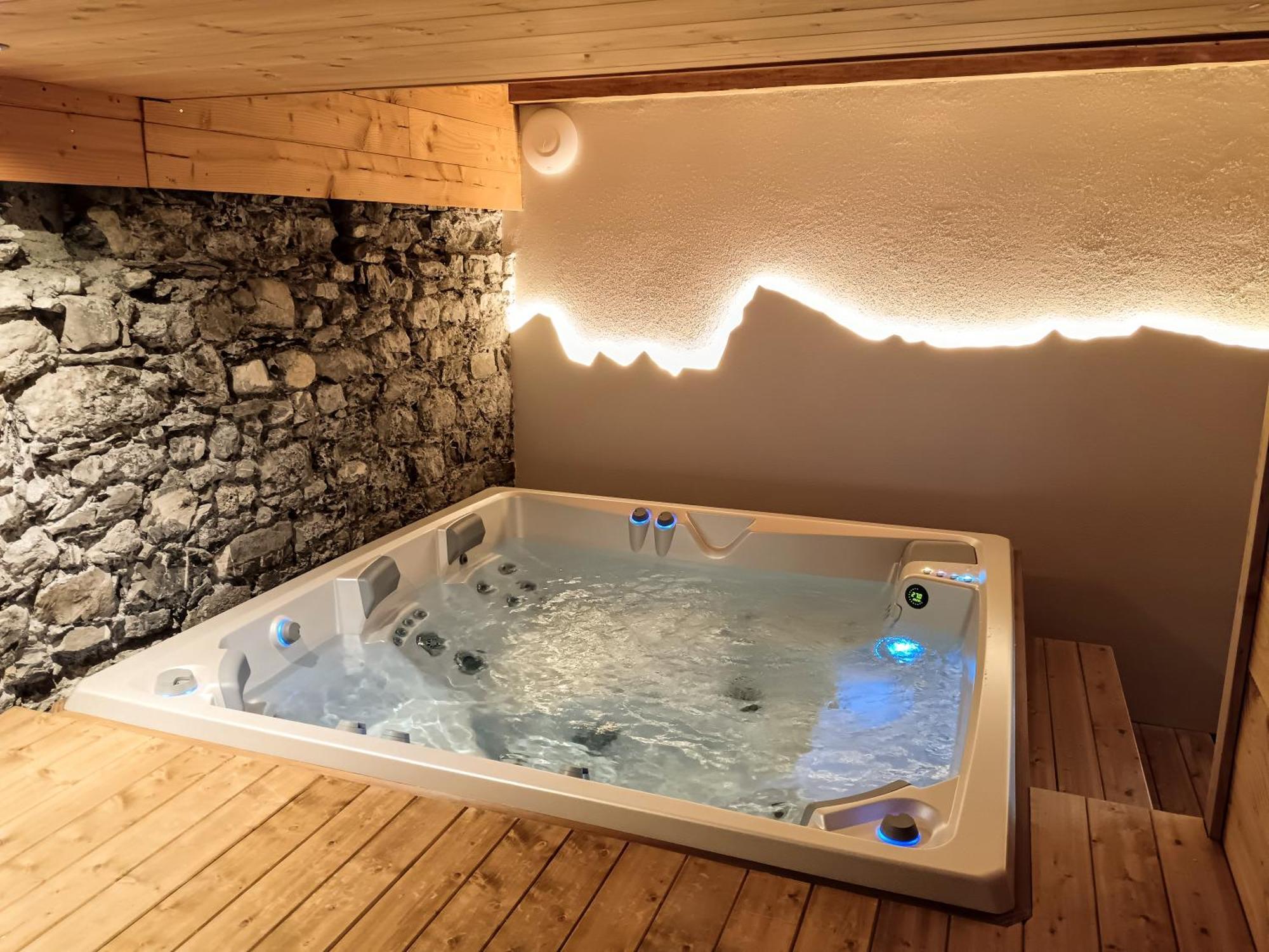 Chez Lucienne, Jacuzzi Et Sauna Samoens Ngoại thất bức ảnh